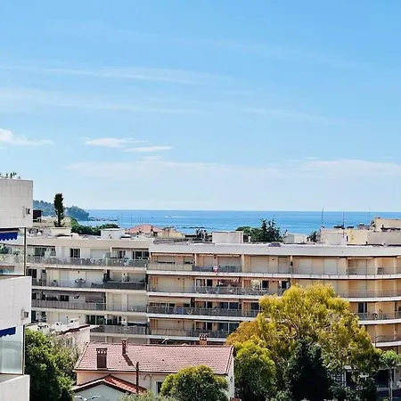 Le Pam's, De Standing Pour 4 Prs, Terrasse Et Parking * Antibes